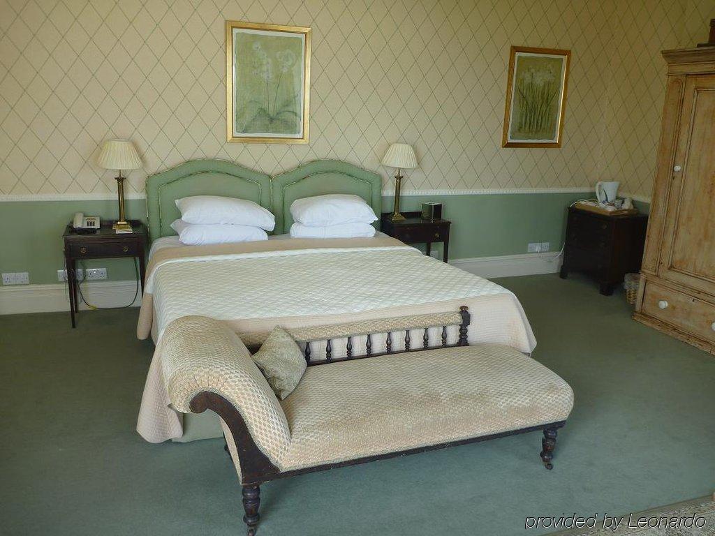 Priory Bay Hotel Seaview Room photo